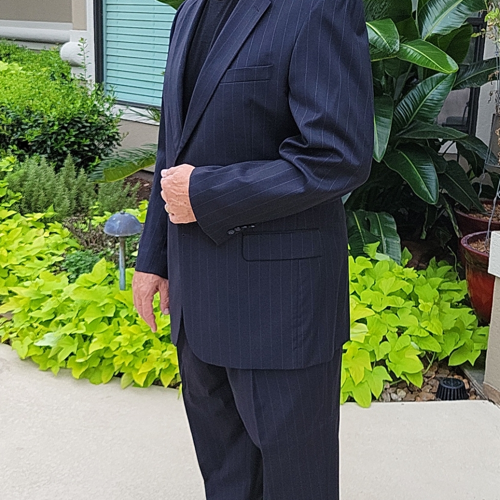 Men's 44l Jos. A. Bank Pinstripe Black Suit
